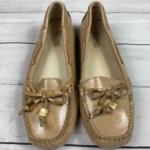 Michael Kors Beige Leather Loafers Sz 7.5